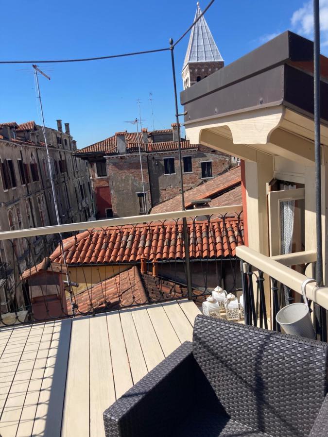 Key Location Near Palazzo Grassi Villa Venice Exterior photo