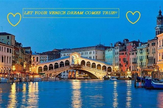 Key Location Near Palazzo Grassi Villa Venice Exterior photo