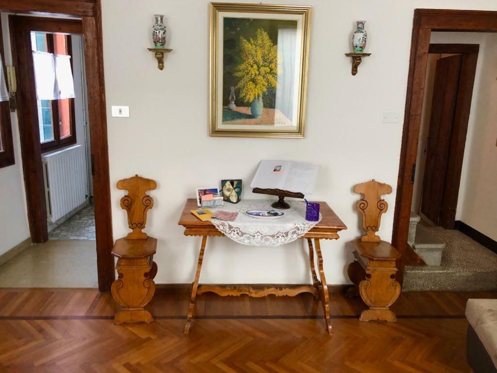 Key Location Near Palazzo Grassi Villa Venice Exterior photo