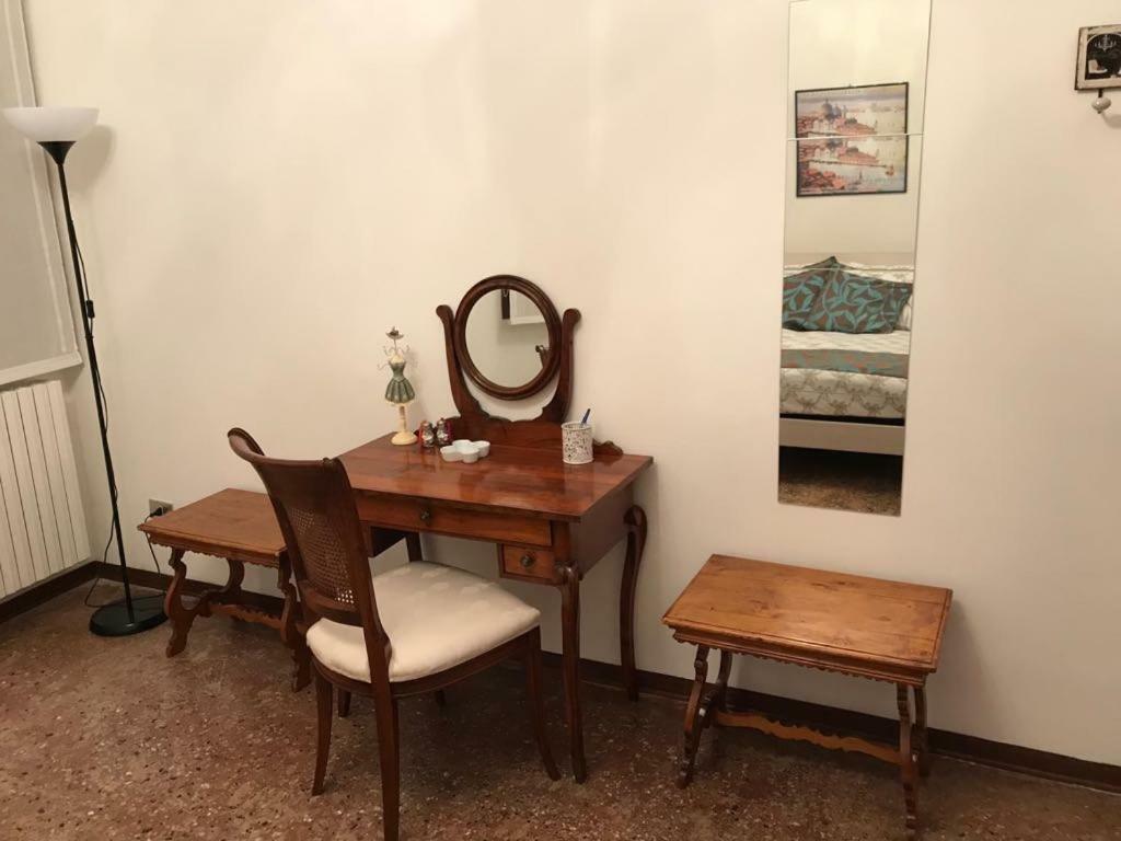 Key Location Near Palazzo Grassi Villa Venice Exterior photo